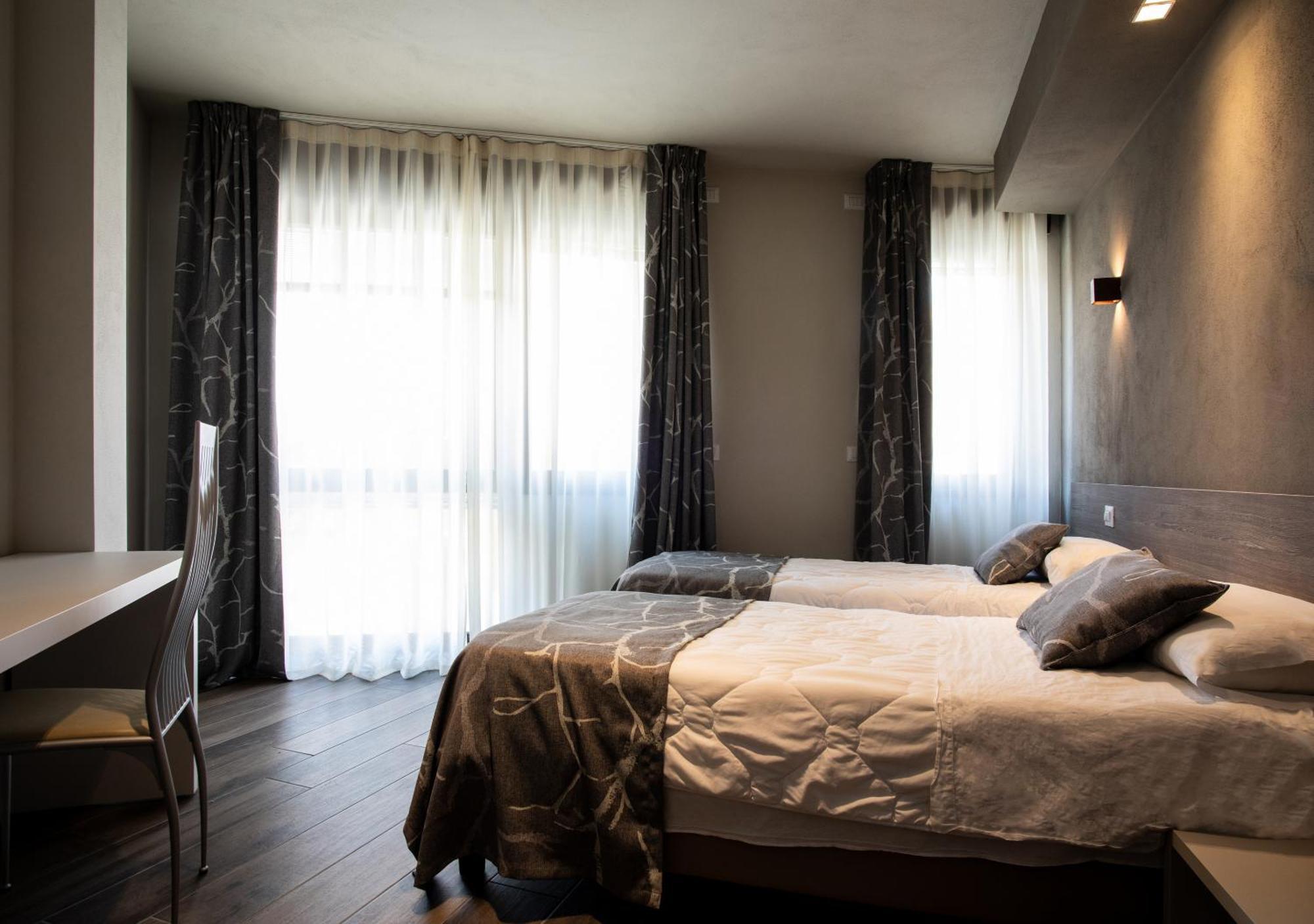 Astoria Living Apartments Болонья Экстерьер фото
