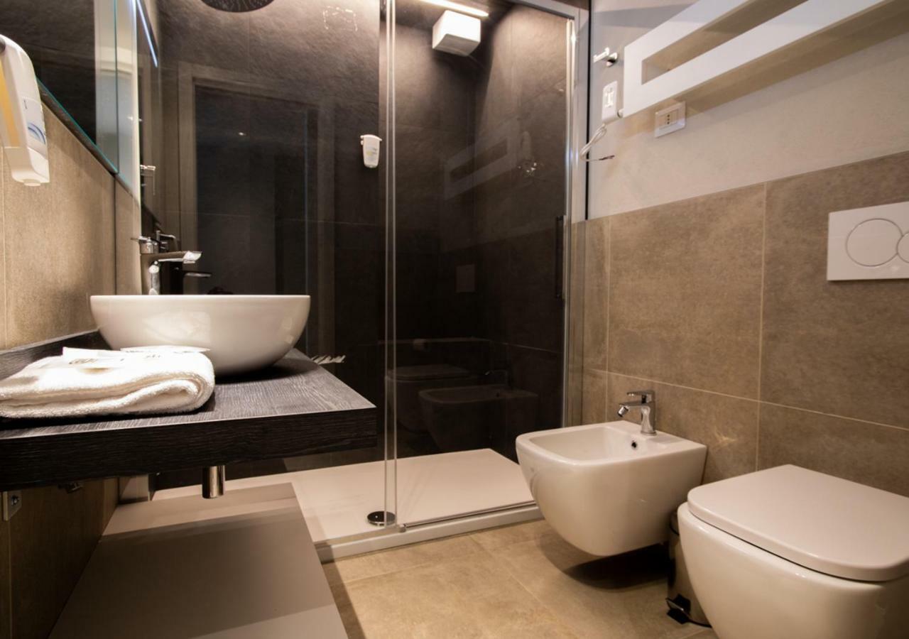 Astoria Living Apartments Болонья Экстерьер фото