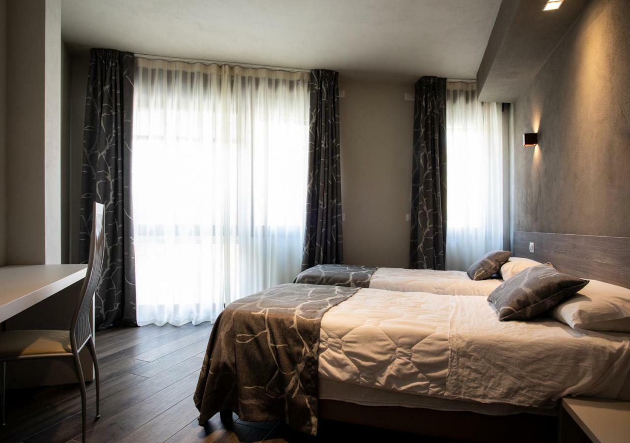 Astoria Living Apartments Болонья Экстерьер фото