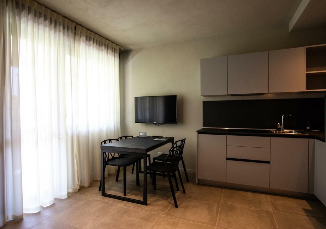 Astoria Living Apartments Болонья Экстерьер фото
